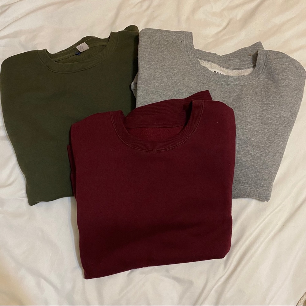 Sweaters size medium men